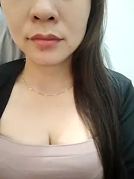 Girl_Shy2000's cam snapshot