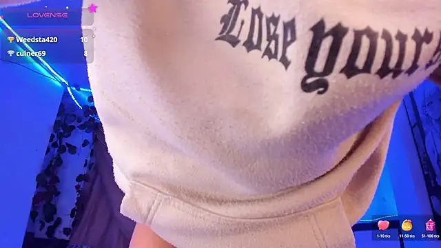 Ethan_Boyy's cam snapshot