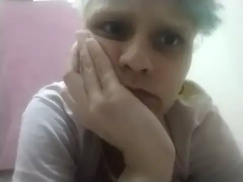 Luci_Salu's cam snapshot