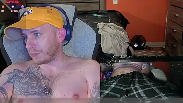 ConversationalistX's cam snapshot