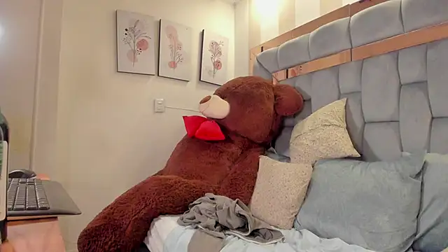 bianca_naviss's cam snapshot