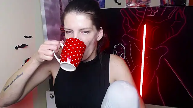 VanessaRey_'s cam snapshot