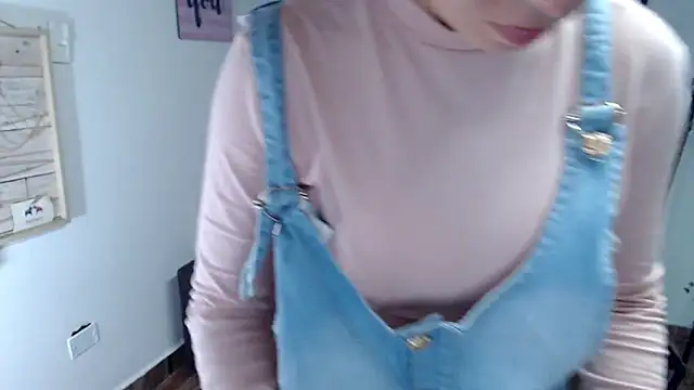 samantha_baby_'s cam snapshot