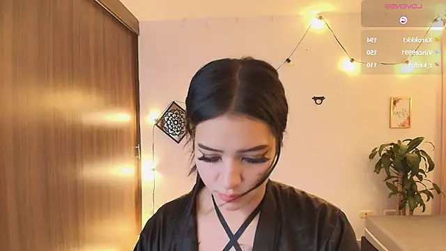 Seraphyne666's cam snapshot