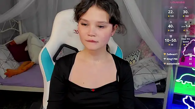 EmilyChaves live sex cam