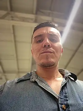 adam-rivera live sex cam