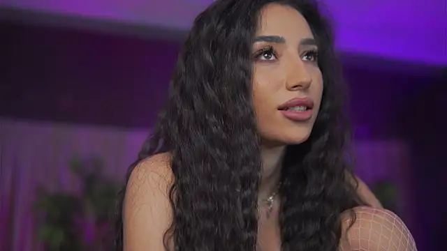 GinaValentinna's cam snapshot