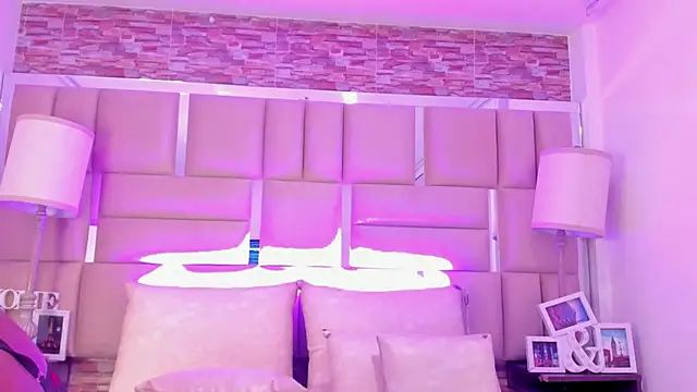 ShaniaBrownn's cam snapshot