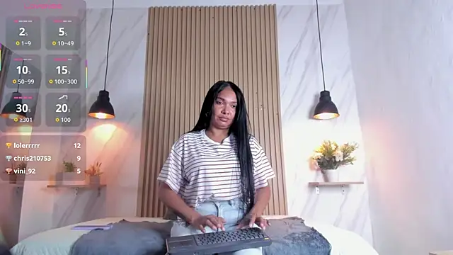 lia_harper_'s cam snapshot