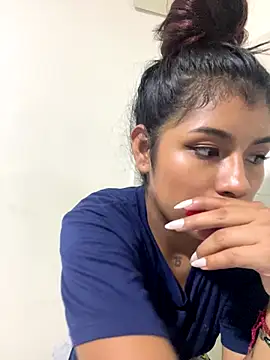 ChantalPetit's cam snapshot