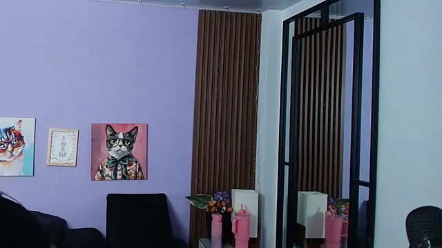 brigiitte_rohan's cam snapshot