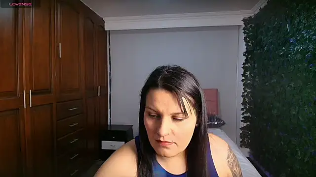 ScarletWard_'s cam snapshot