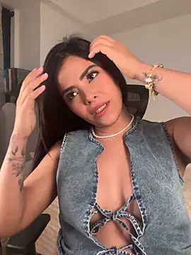 Sara-Evans's cam snapshot