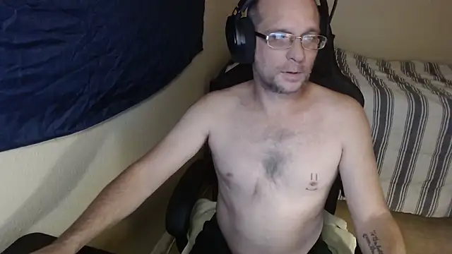 Dubesnackes's cam snapshot