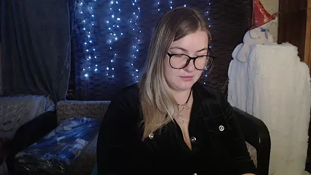 NikaSkylink's cam snapshot