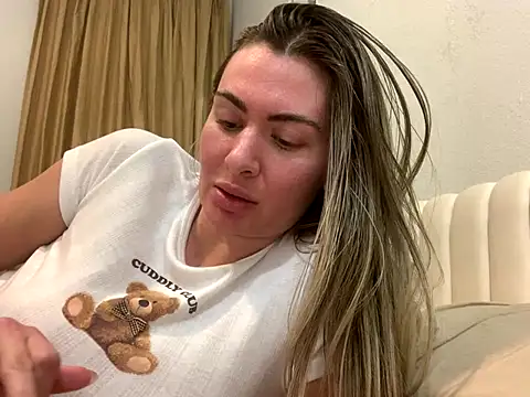 Alyssa_rhoades live sex cam