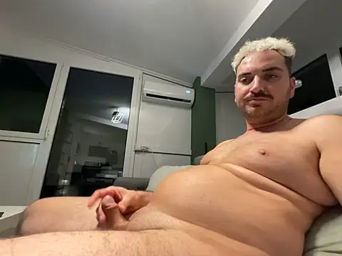 Bearlover66 live sex cam