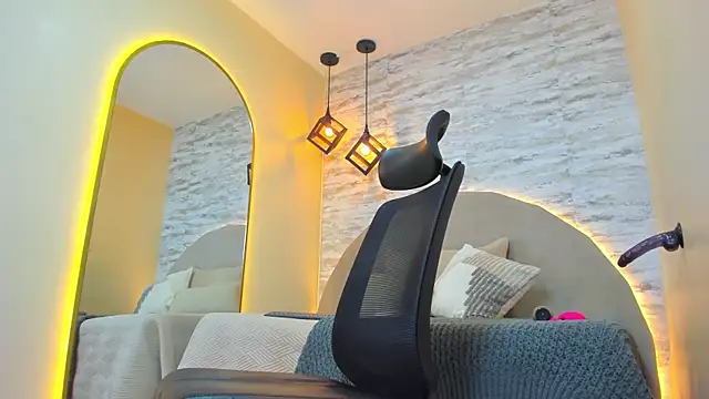 Aron_Bolt live sex cam