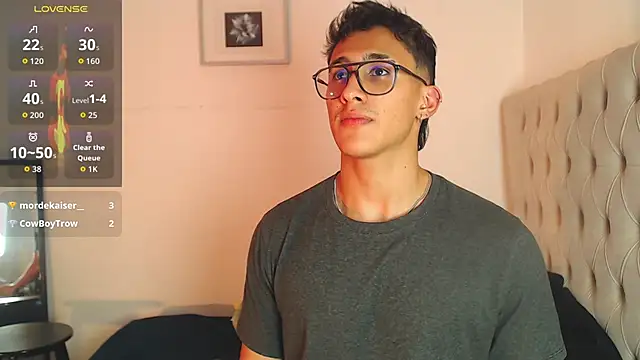 SalvadorFit live sex cam