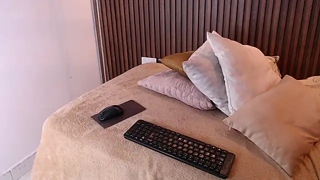 Ifis_tiresia1 live sex cam