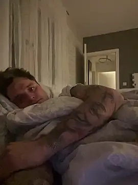 ben87Jacqui's cam snapshot