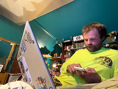 charactrzero's cam snapshot