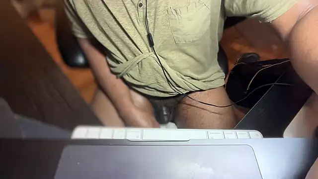 rjindian126's cam snapshot