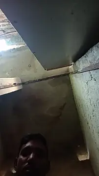 BiggerDickGuy live sex cam