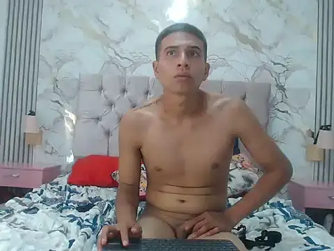 DannaAndPeter's cam snapshot