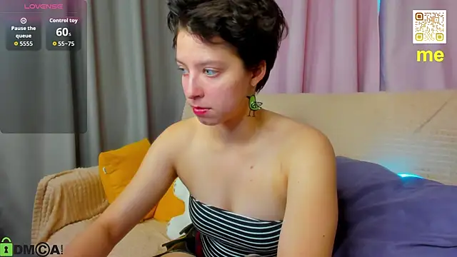 Sara_Frayer's cam snapshot