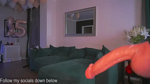 karolineneuer_ live sex cam