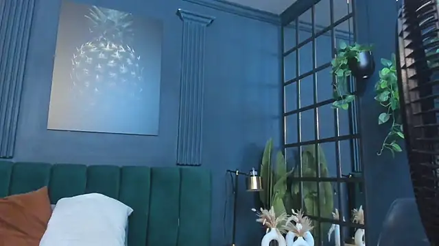 scarlet_edwars's cam snapshot