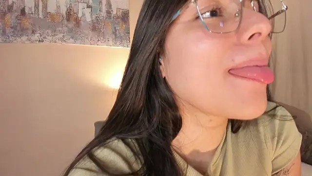 dakotaa__'s cam snapshot