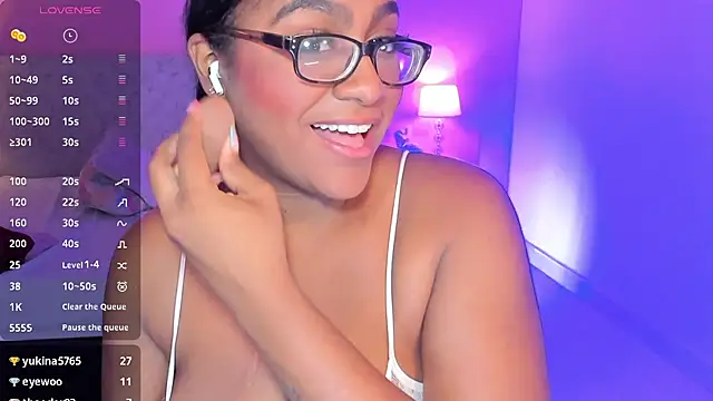 BlakmillerrGilson's cam snapshot