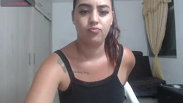 Anthonela_Queen's cam snapshot