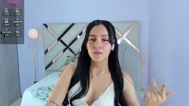 tati_saldarriaga's cam snapshot