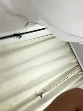 EmiilyEvans_'s cam snapshot