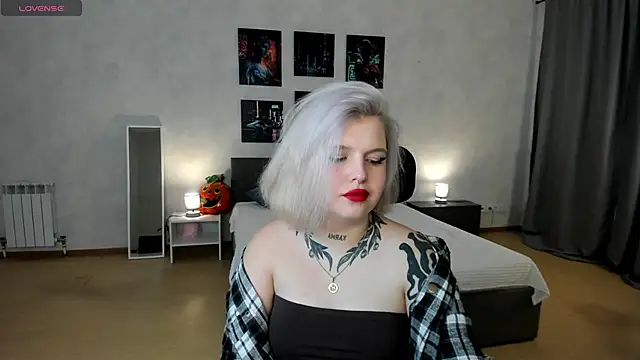 shadow_purr's cam snapshot