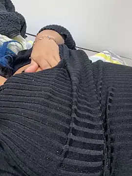 BiigMAMA_2025's cam snapshot