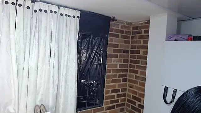 Meloddy_jazz2's cam snapshot