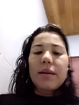 LaDiabla_31's cam snapshot