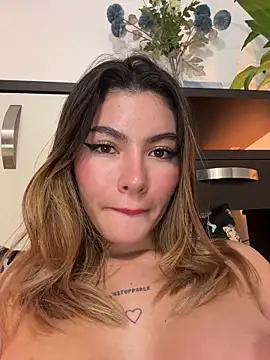 Your_Honeey's cam snapshot