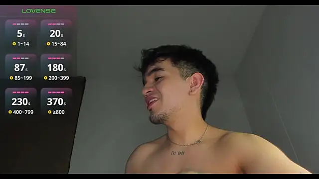 cmzo_'s cam snapshot