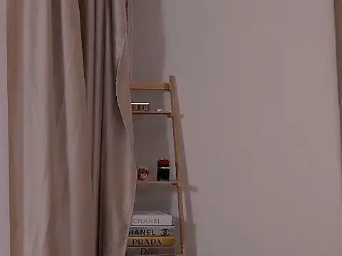 OliviaCart's cam snapshot