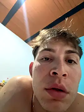 AlexanderBianchi2's cam snapshot