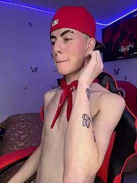 divine_philp77's cam snapshot