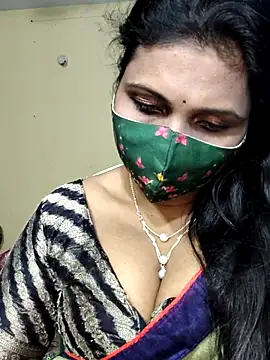 Hotty_Kavita's cam snapshot