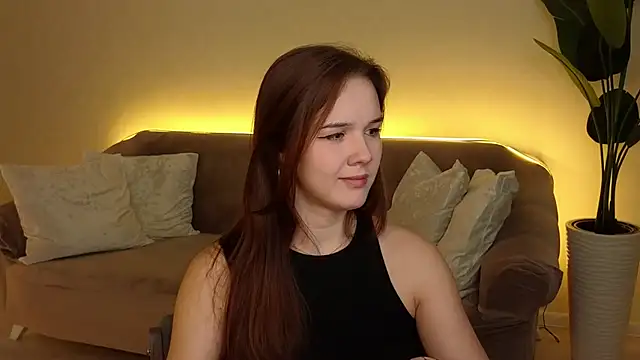 LindaRobertz's cam snapshot