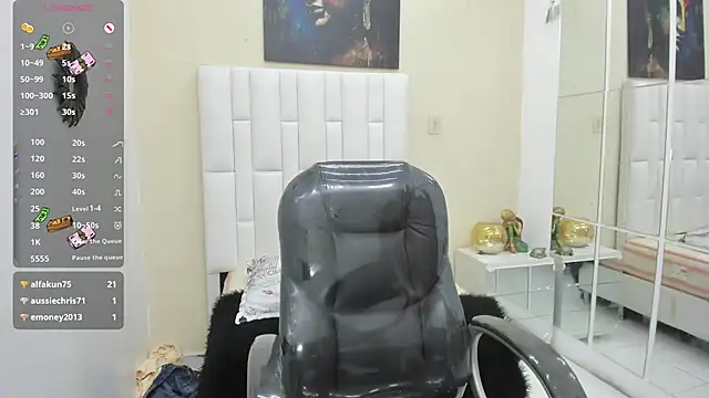 Eilish_hall's cam snapshot