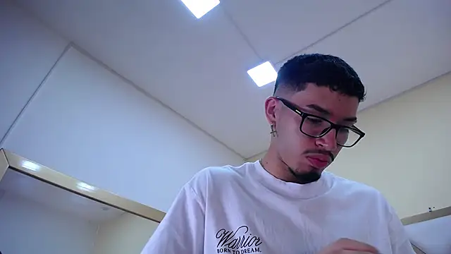 Jaxon_Carter's cam snapshot